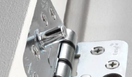 axa scharnier meranti houten kozijn