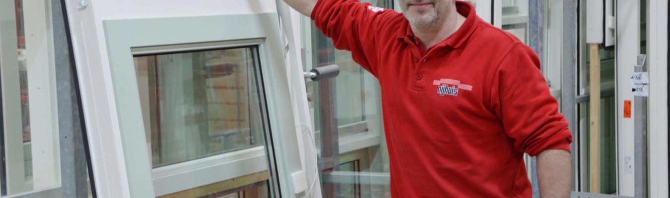 Marcel Kroese - afmontage | Toelevering Online